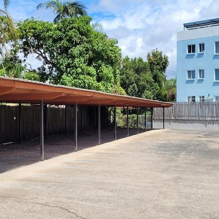 Tower Court Motel - Adults Only Haven Hervey Bay Esterno foto