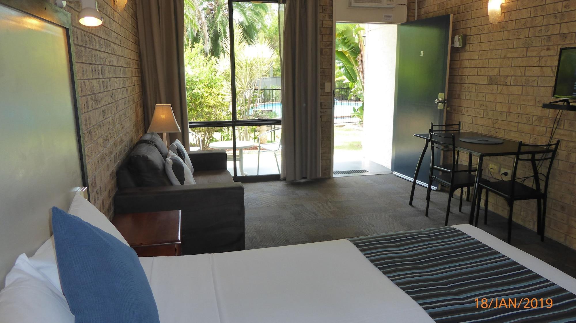 Tower Court Motel - Adults Only Haven Hervey Bay Esterno foto