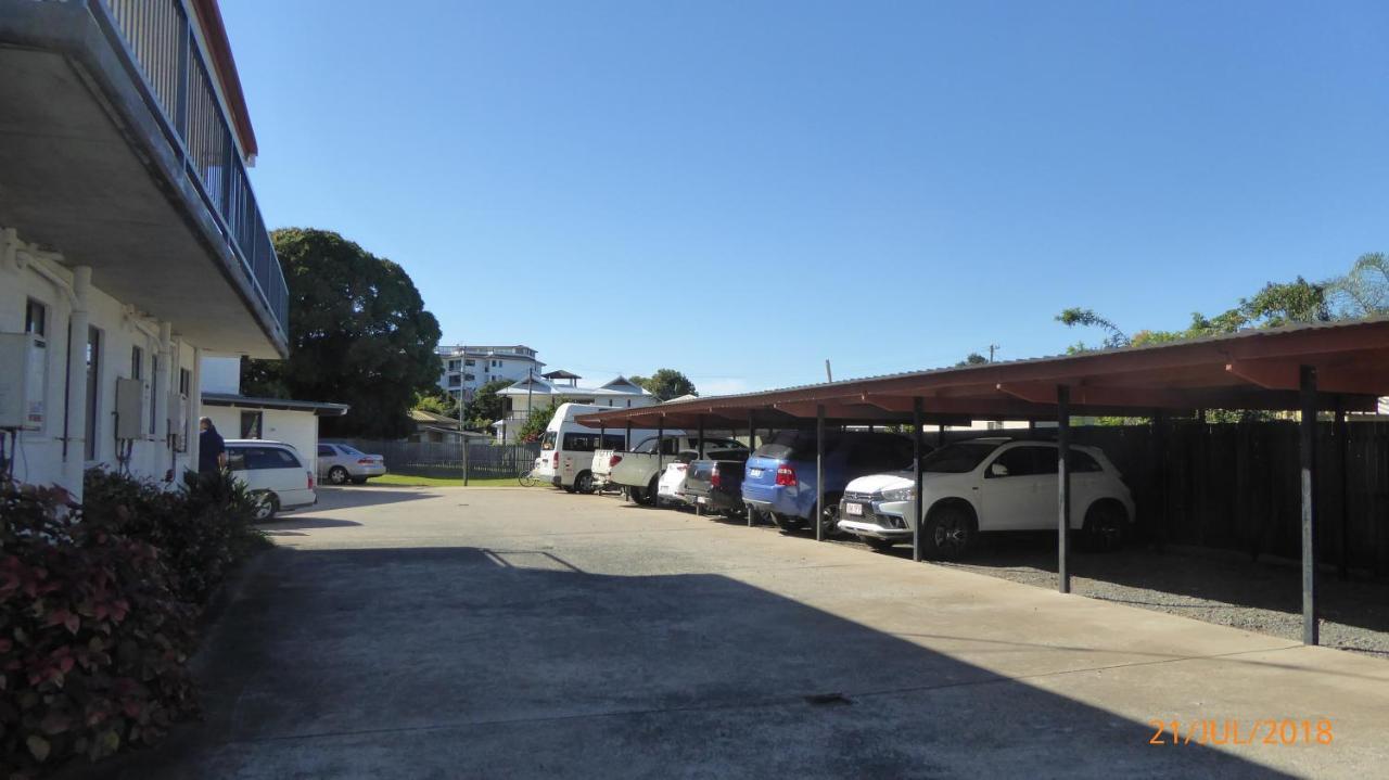 Tower Court Motel - Adults Only Haven Hervey Bay Esterno foto